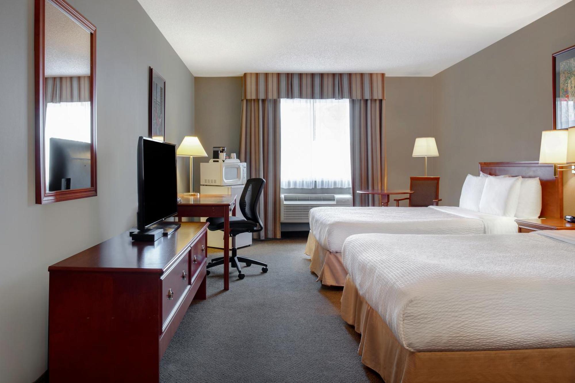 Days Inn By Wyndham Whitecourt Exterior foto